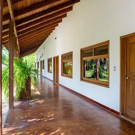 Nanajuana Rio Dulce Hotel Exterior photo